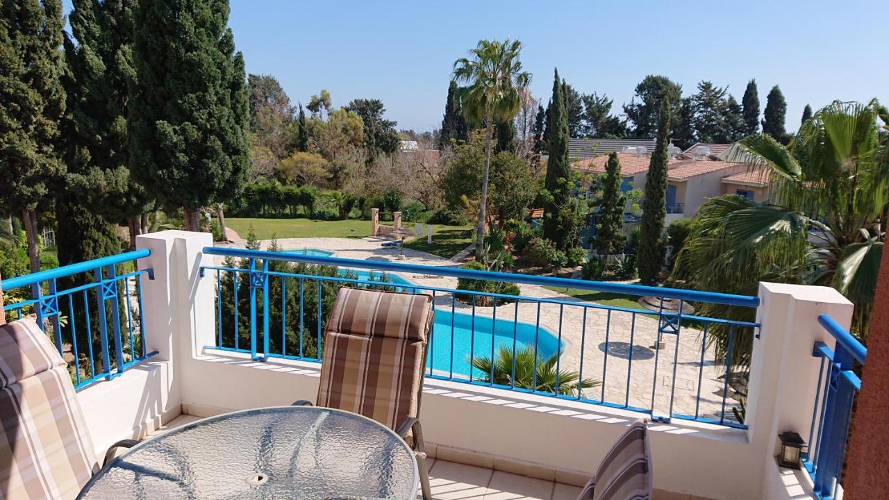 Paradise Gardens Prestige And Lovely Apartment Paphos Exteriör bild